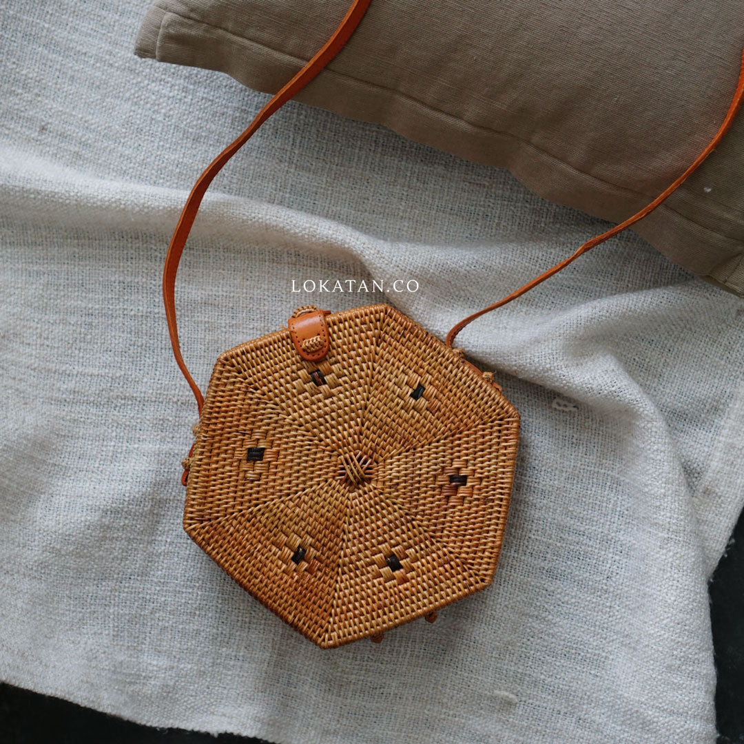 Hexagon Rattan Bag Button Clip